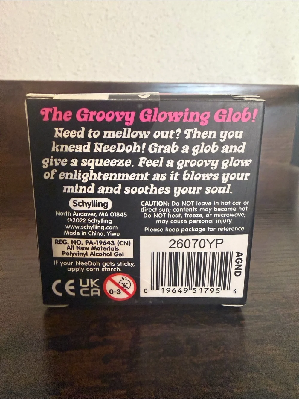 Schylling Glow-In-The-Dark NeeDoh - Pink